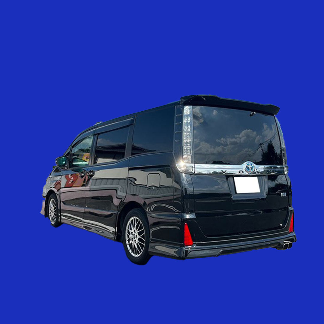 トヨタ ヴォクシー ZS (ハイブリッド)