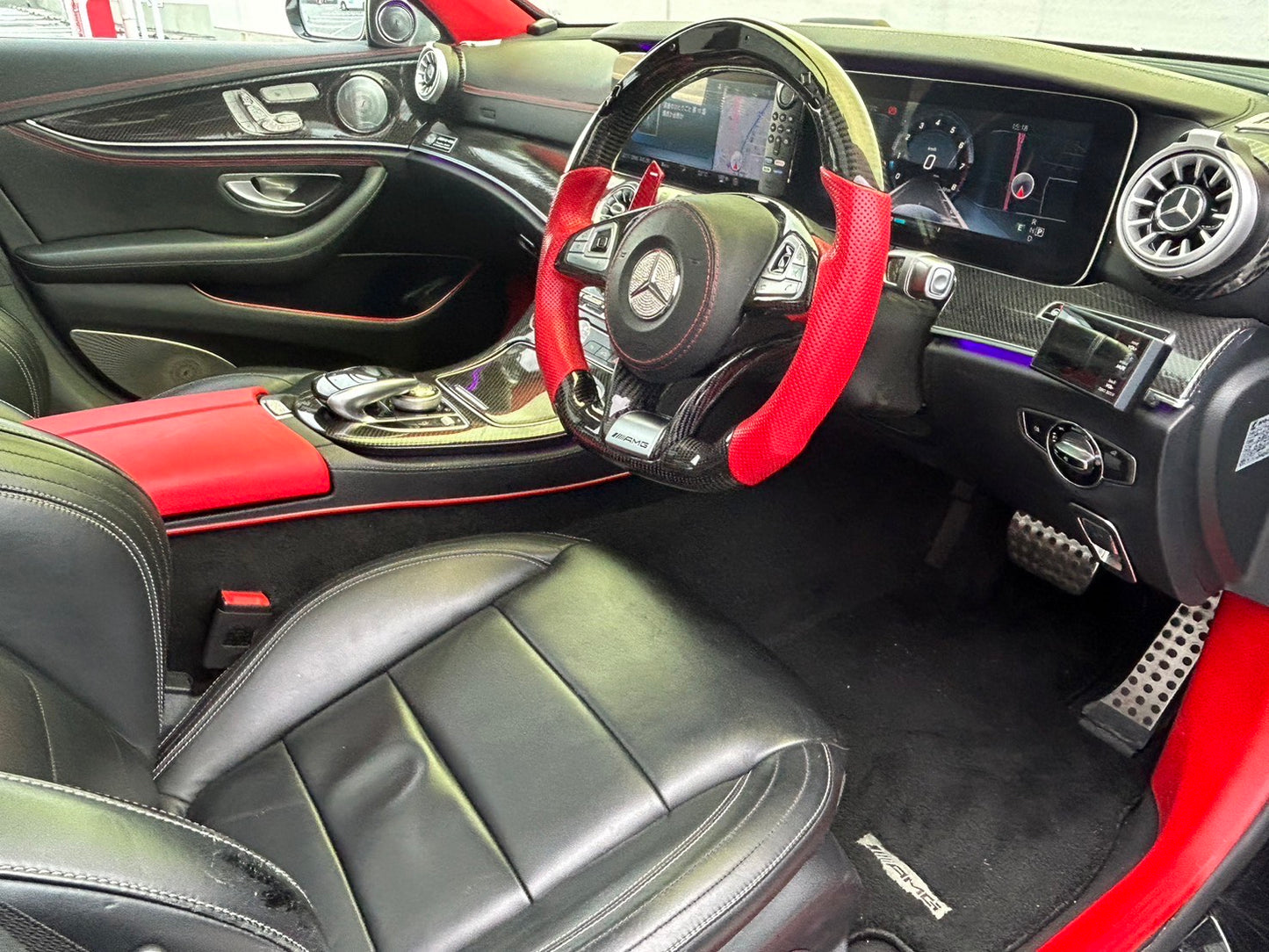 【売却済】メルセデス・ベンツ E200 アバンギャルド E63AMG