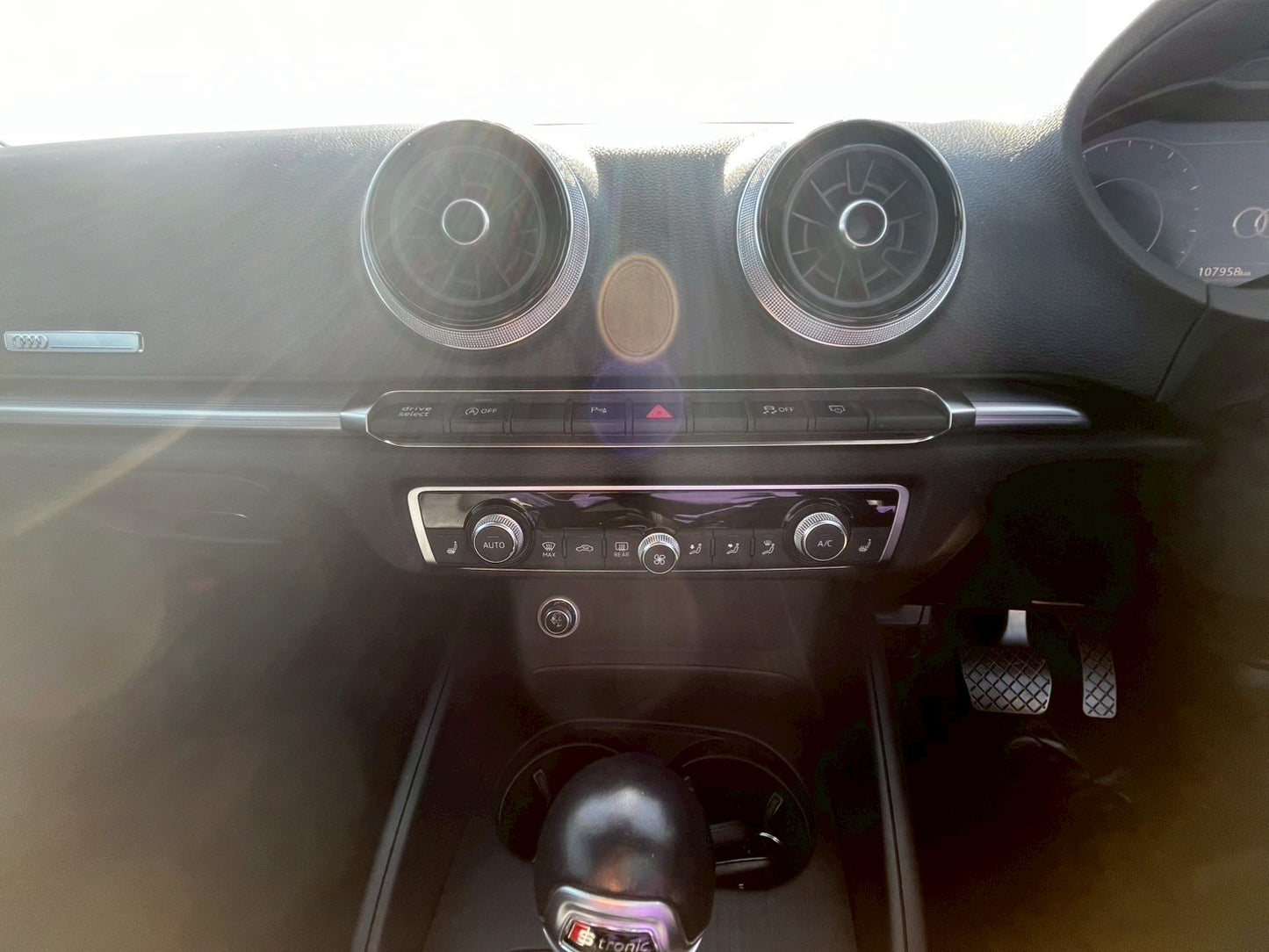 アウディ A3 スポーツパック 1,4 TFSI
