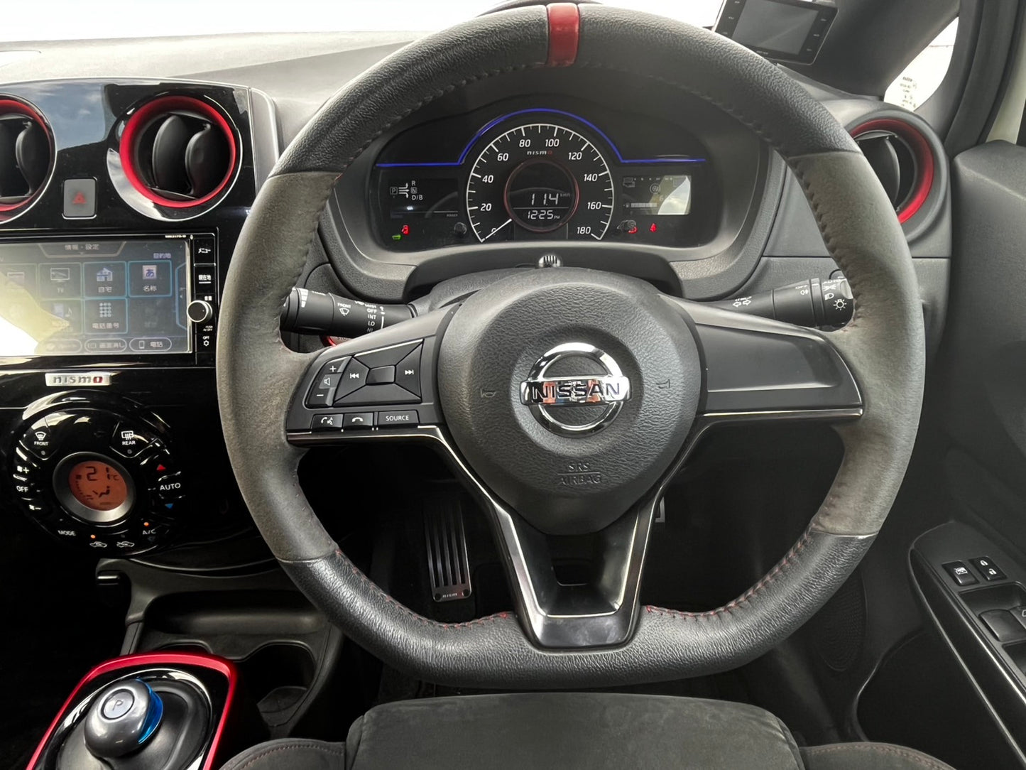 日産 NOTE e-POWER NISMO