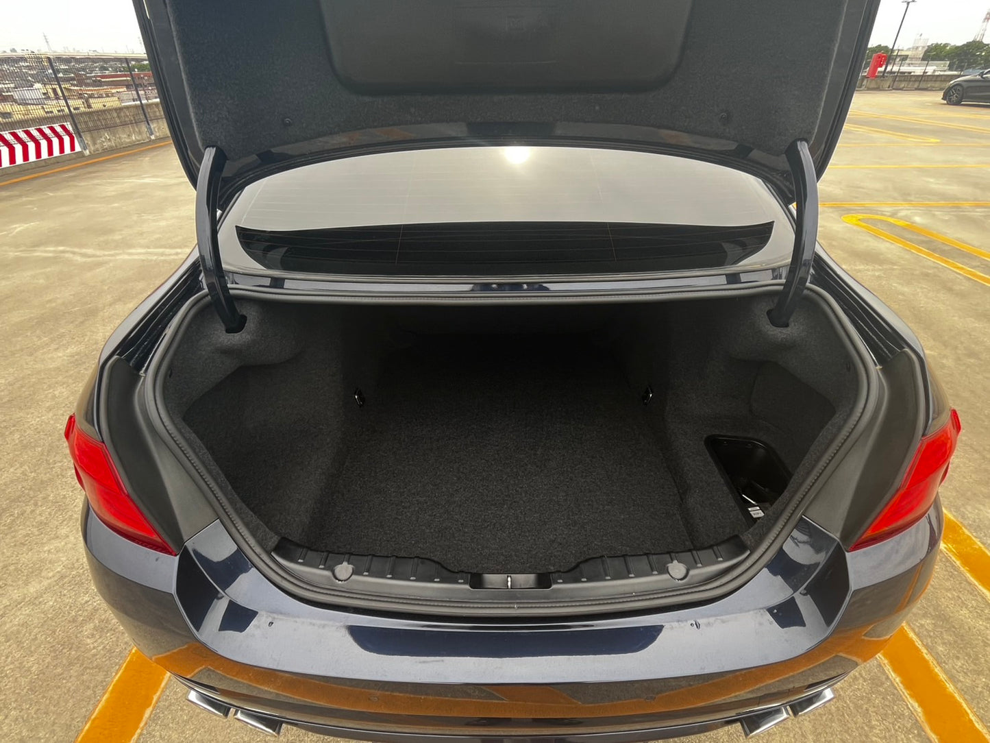 BMW アルピナ D5 ターボリムジン