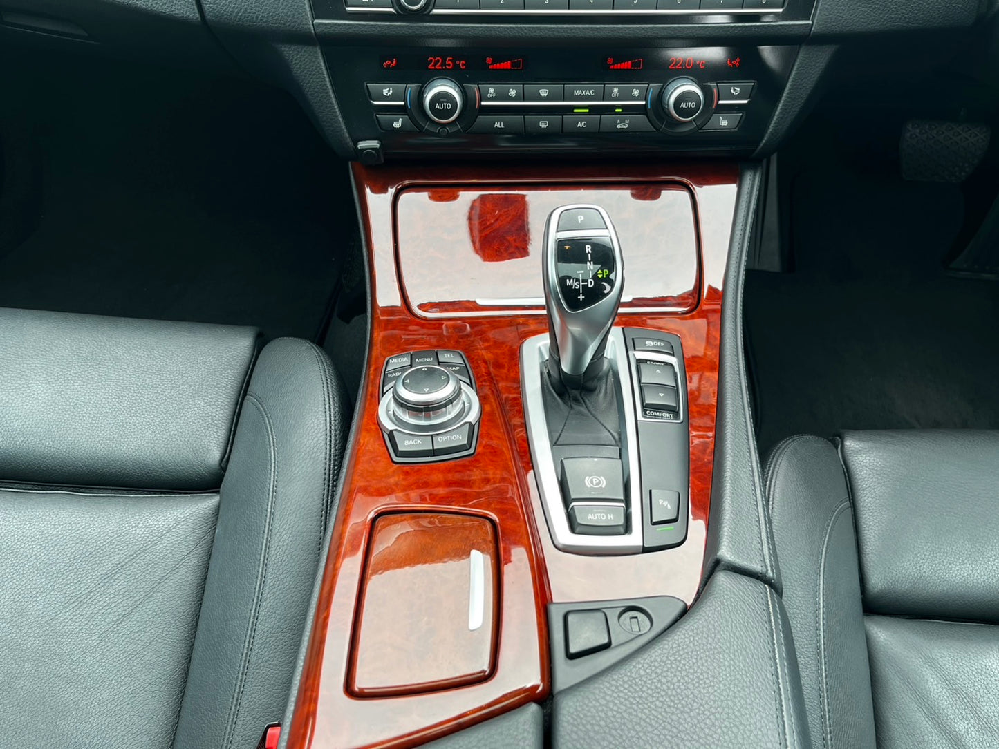 BMW アルピナ D5 ターボリムジン