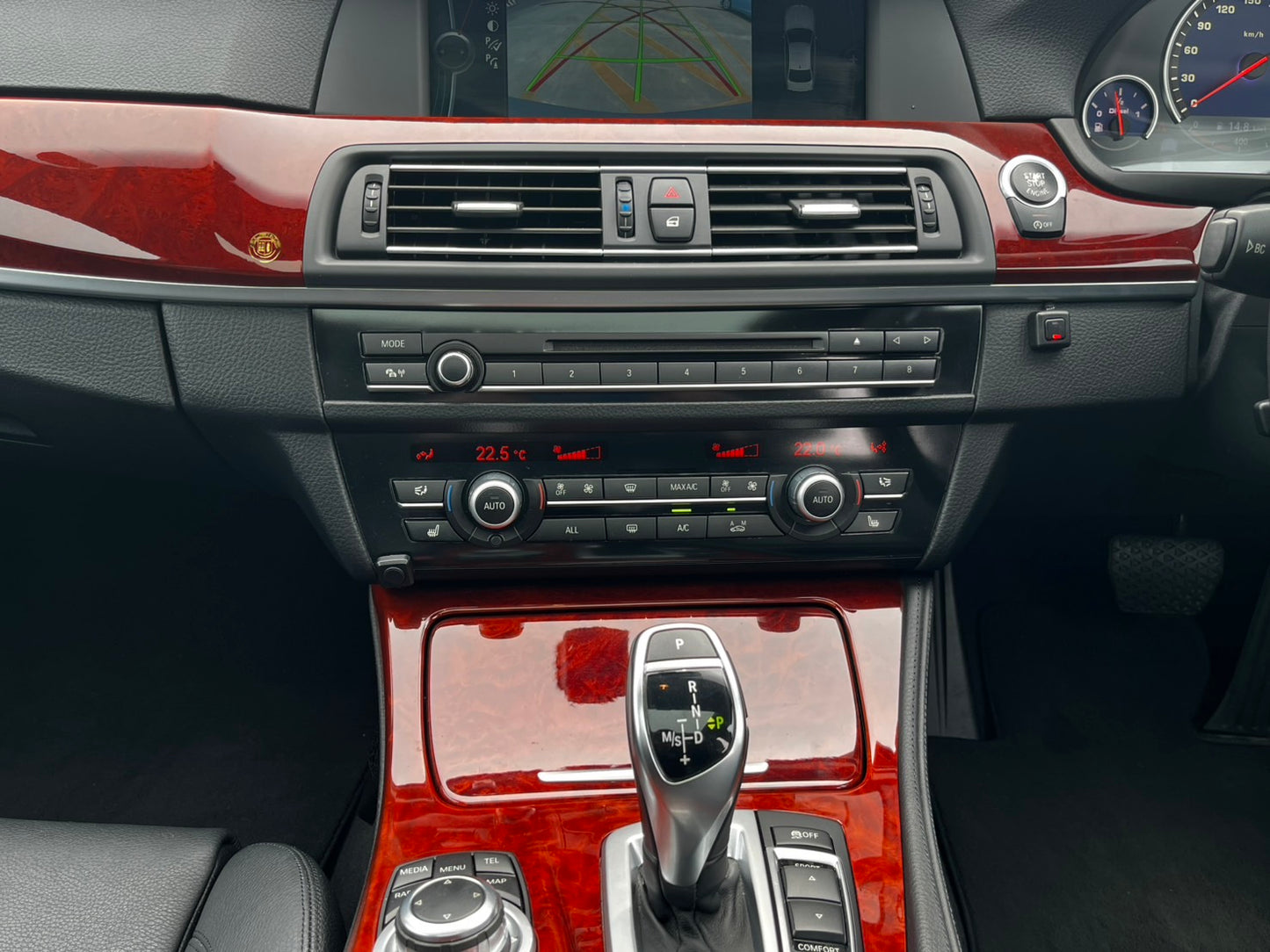 BMW アルピナ D5 ターボリムジン